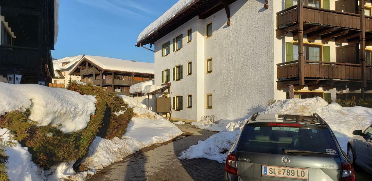 Inzellhaus Ferienwohnung "Alpina" Exterior photo